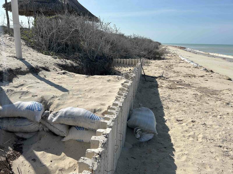 Image sand bags replaced with cement